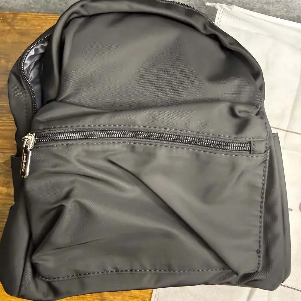 Lovevook mini backpack